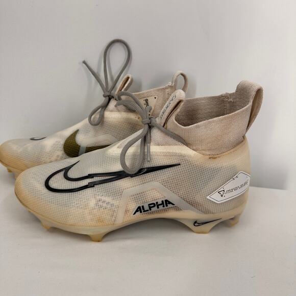 Nike Men\'s Alpha Menace Elite 3 Football Cleats Size 7 main image 9
